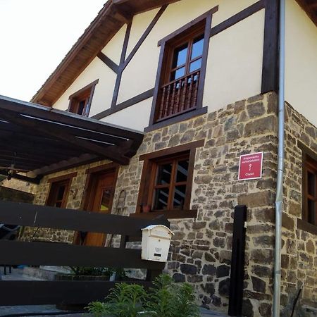 Vila Casa Llayo Aliezo Exteriér fotografie